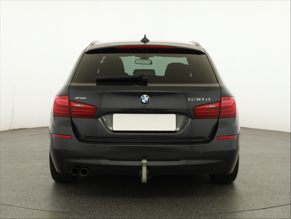BMW 5