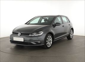 Volkswagen Golf - 2017