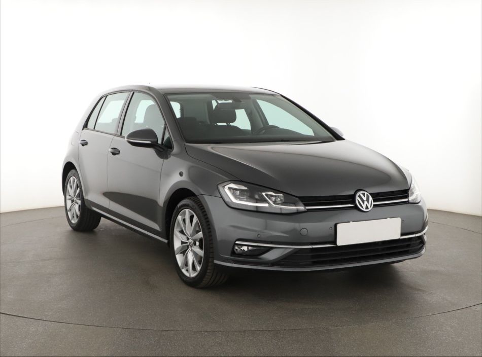 Volkswagen Golf - 2017