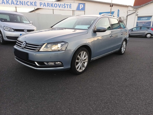 Volkswagen Passat 2011