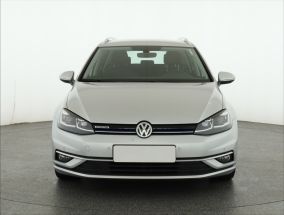 Volkswagen Golf - 2020