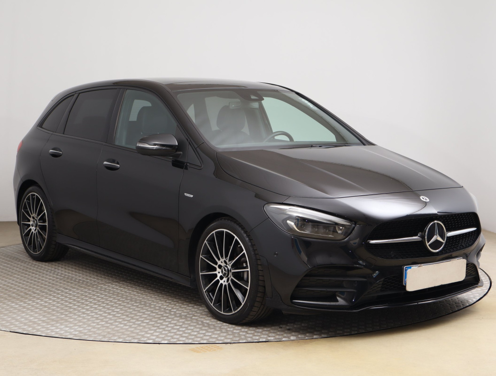 Mercedes-Benz B