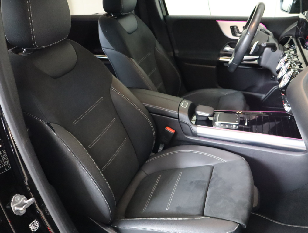 Mercedes-Benz B
