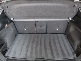 Mercedes-Benz B - 2021