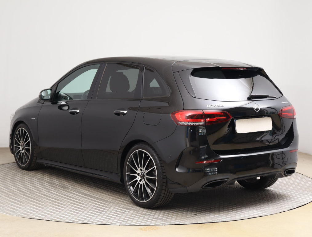 Mercedes-Benz B