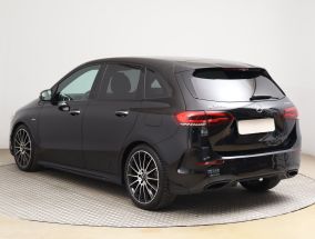 Mercedes-Benz B - 2021