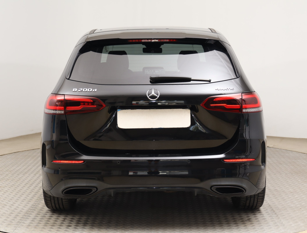 Mercedes-Benz B