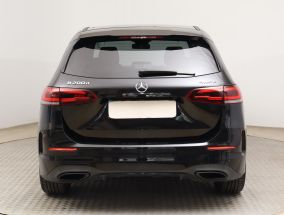 Mercedes-Benz B - 2021
