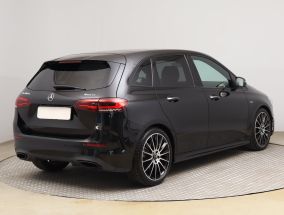 Mercedes-Benz B - 2021