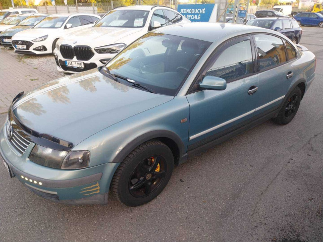 Volkswagen Passat 1998