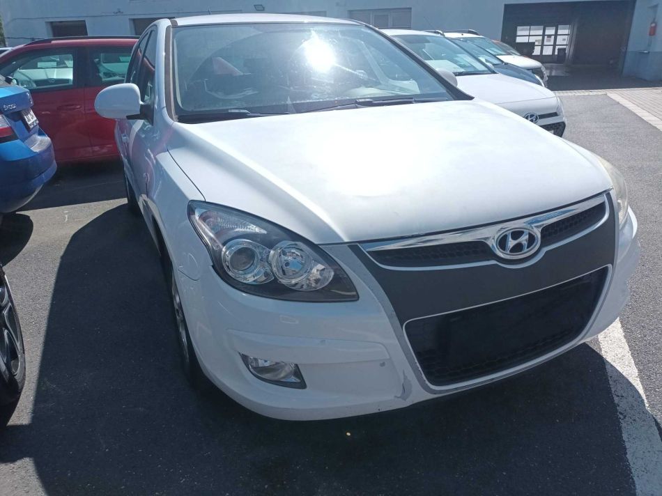 Hyundai i30 - 2010
