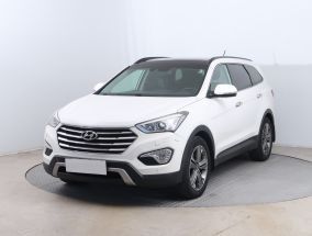Hyundai Grand Santa Fe - 2015
