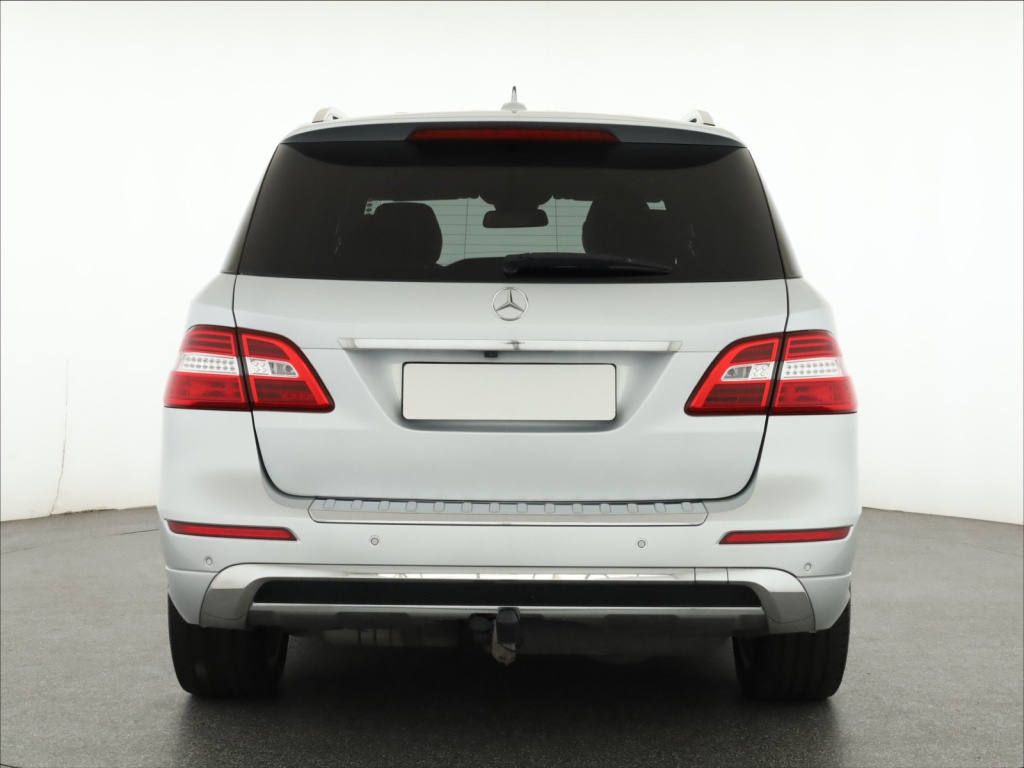 Mercedes-Benz ML
