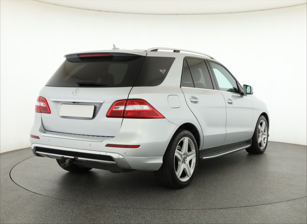 Mercedes-Benz ML