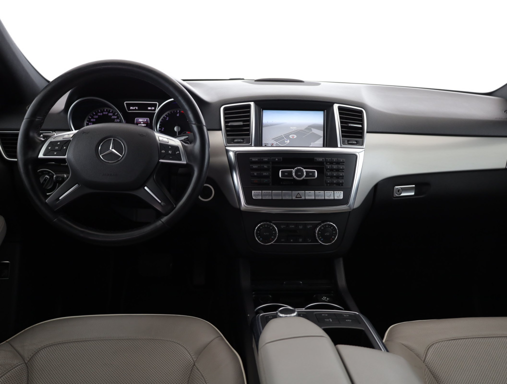 Mercedes-Benz ML