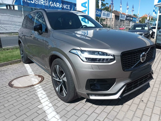 Volvo XC90 2021