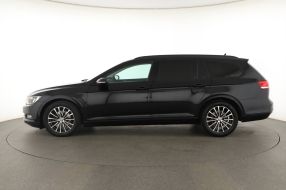 Volkswagen Passat - 2016