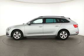 Skoda Superb - 2022