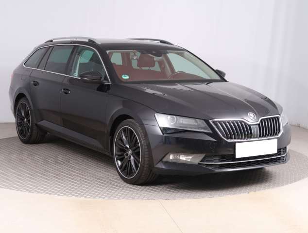 Škoda Superb 2016