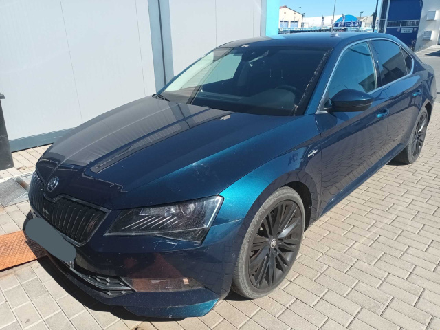 Škoda Superb 2016