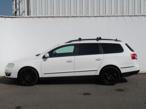 Volkswagen Passat - 2010