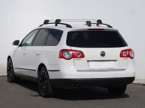 Volkswagen Passat - 2010