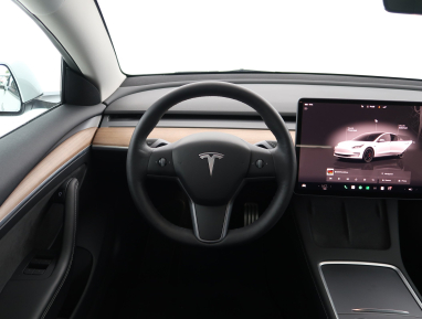 Tesla Model 3 - 2022