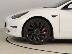 Tesla Model 3 - 2022