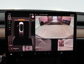 Tesla Model 3 - 2022