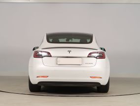 Tesla Model 3 - 2022