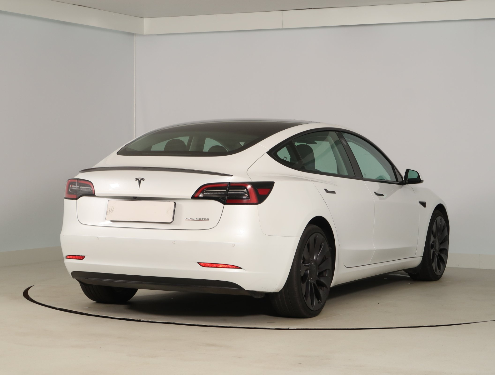 Tesla Model 3 - 2022