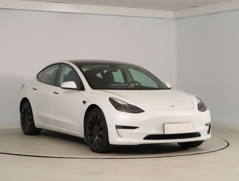 Tesla Model 3 - 2022