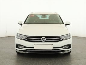 Volkswagen Passat - 2020