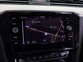 Volkswagen Passat - 2020