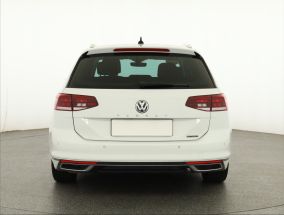 Volkswagen Passat - 2020