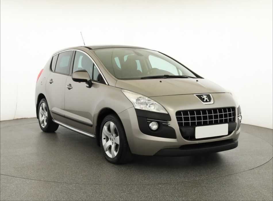 Peugeot 3008 - 2012