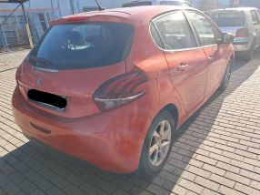 Peugeot 208 - 2015