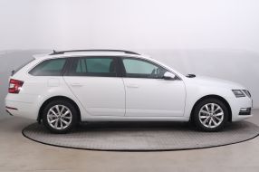 Škoda Octavia - 2019