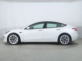 Tesla Model 3 - 2021