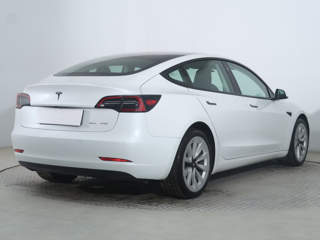 Tesla Model 3 Long Range 4WD 74kWh