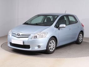 Toyota Auris - 2011