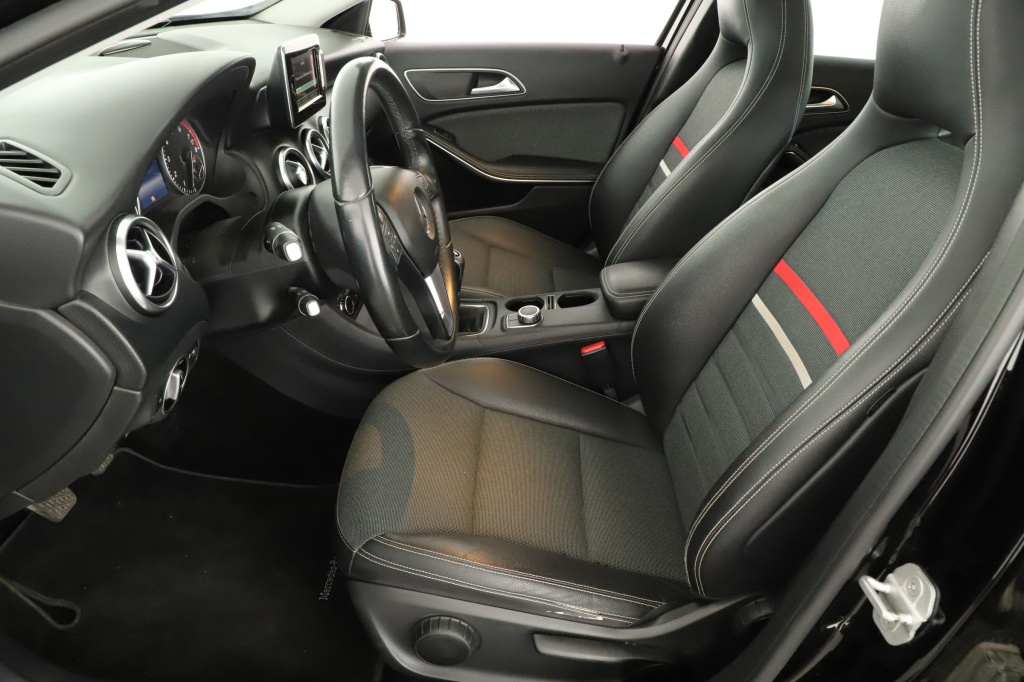 Mercedes-Benz A
