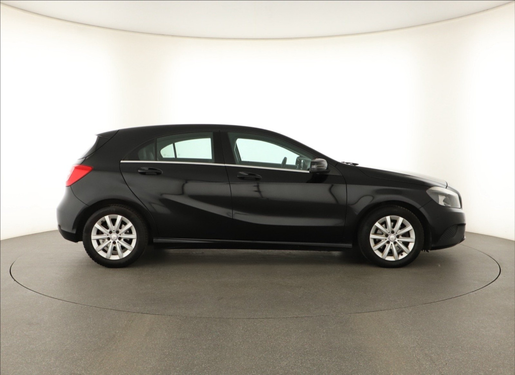 Mercedes-Benz A