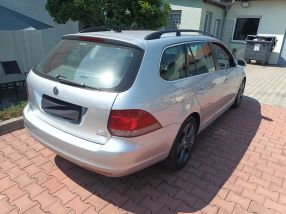 Volkswagen Golf - 2012