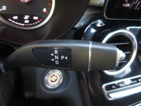 Mercedes-Benz GLC - 2021