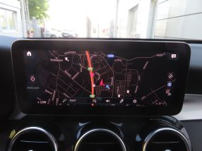 Mercedes-Benz GLC - 2021