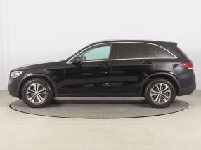 Mercedes-Benz GLC - 2021