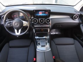 Mercedes-Benz GLC - 2021
