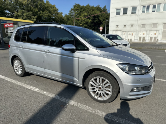 Volkswagen Touran 2016