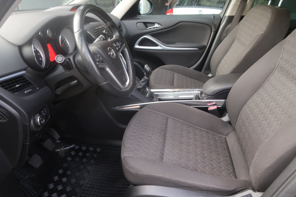 Opel Zafira Tourer
